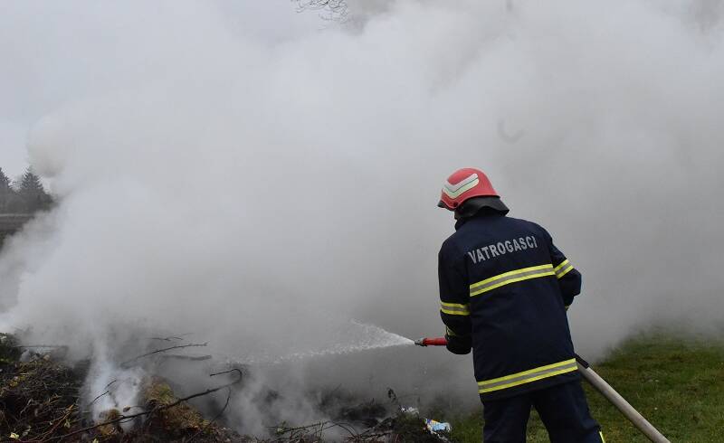 Natječaj za zapošljavanje na radno mjesto vatrogasac-vozač